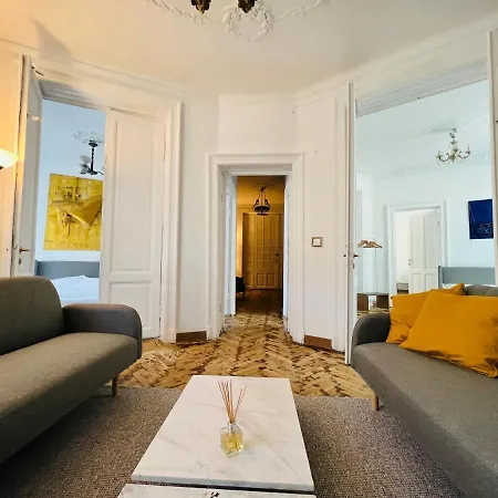 Apartmán Sada Art Gallery *